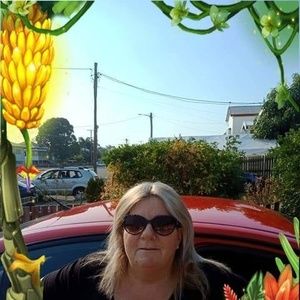 Meet your Posher, Robin